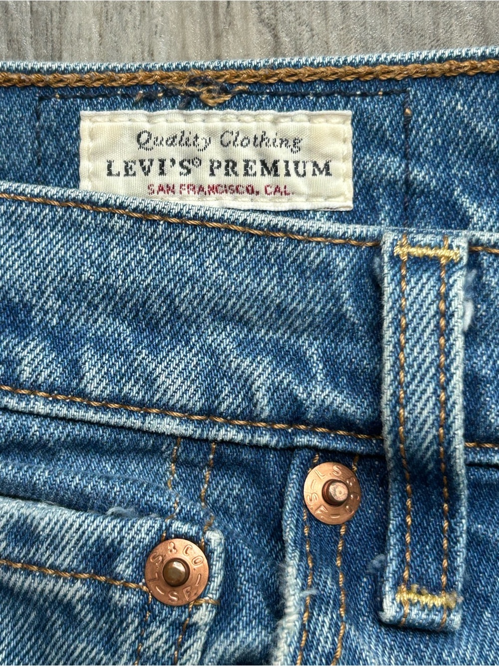 Levi’s Ribcage Straight - Picture 4 of 11